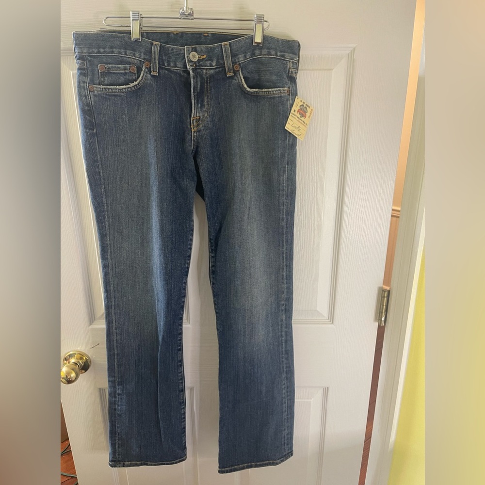 NWT Lucky Brand women’s Bootsie Jean size 8/29